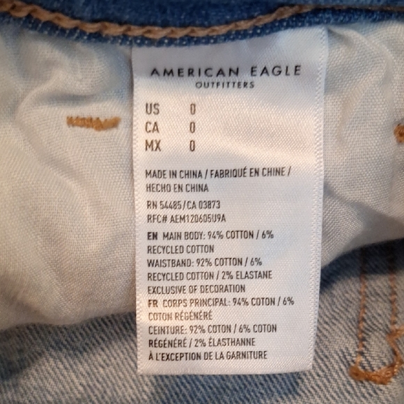 American Eagle Outfitters Light Blue Patchwork Jean Shorts. Size 0 - Picture 6 of 7